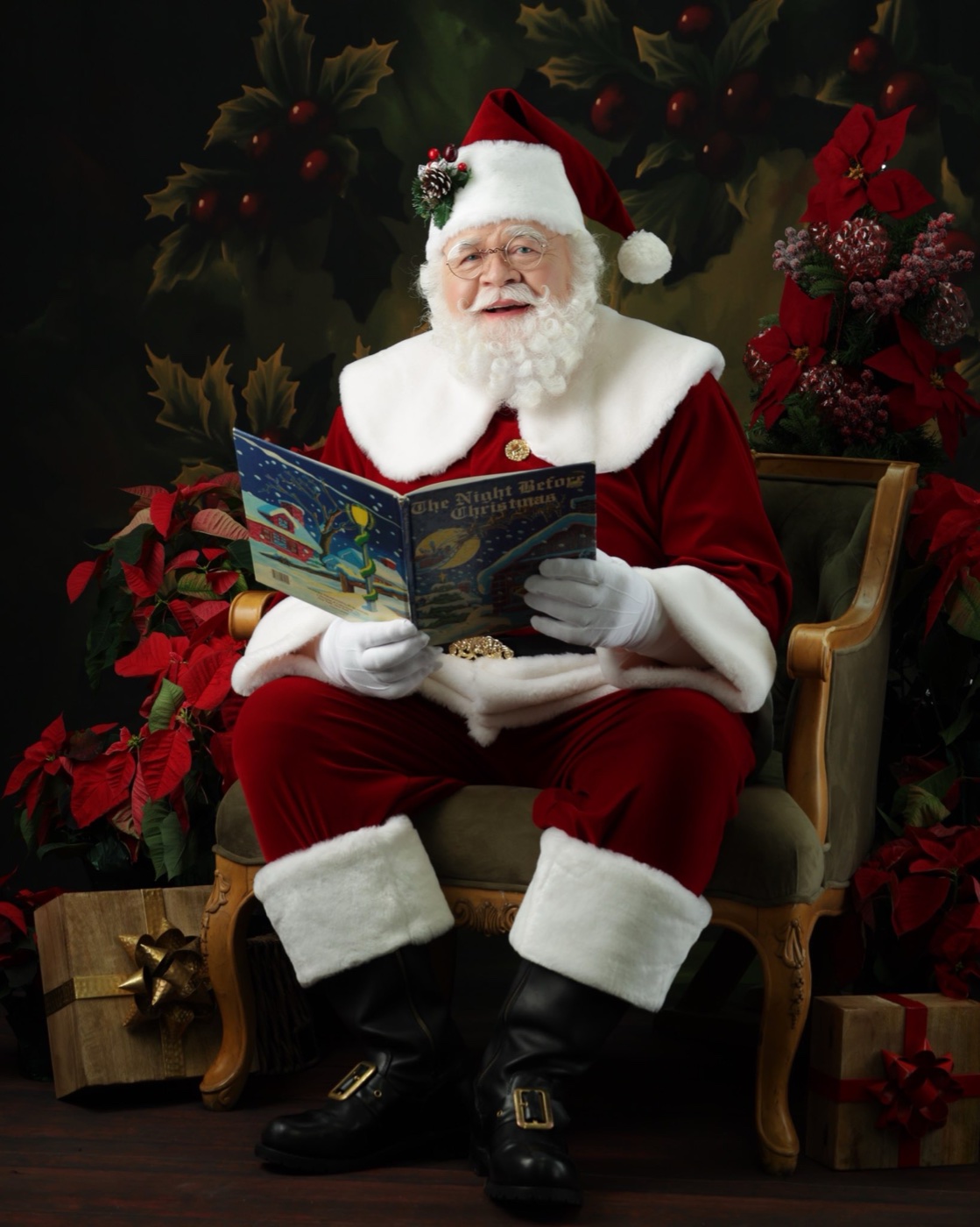 Bobby Jones portraying Santa while reading